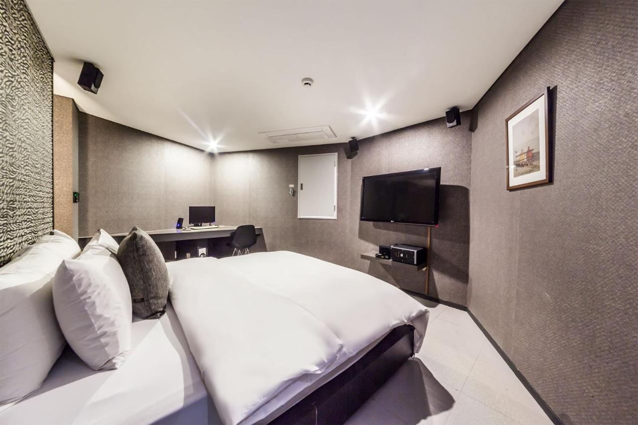 Jbis Hotel Uijeongbu Exteriör bild