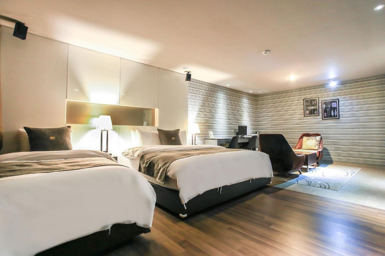 Jbis Hotel Uijeongbu Exteriör bild